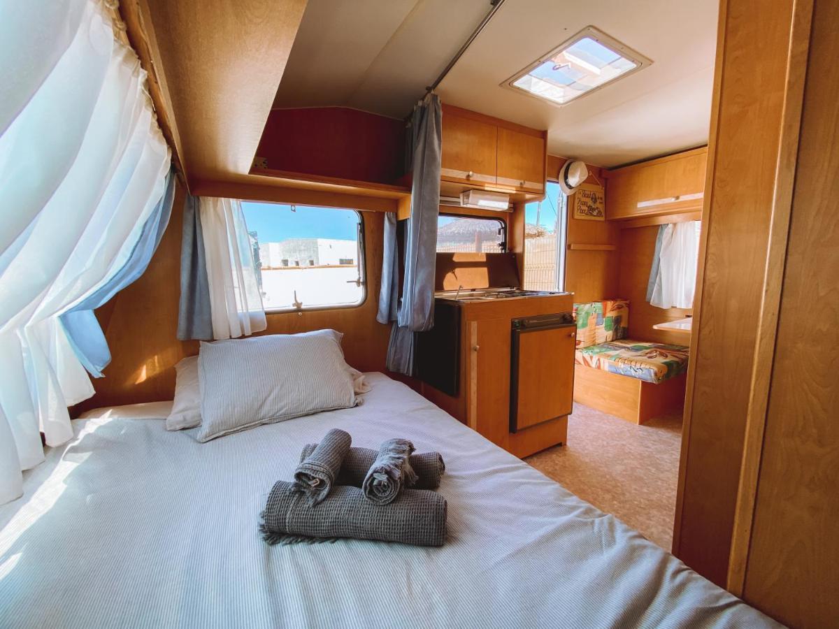 Glamping Caravan Lanzarote Тинахо Екстериор снимка