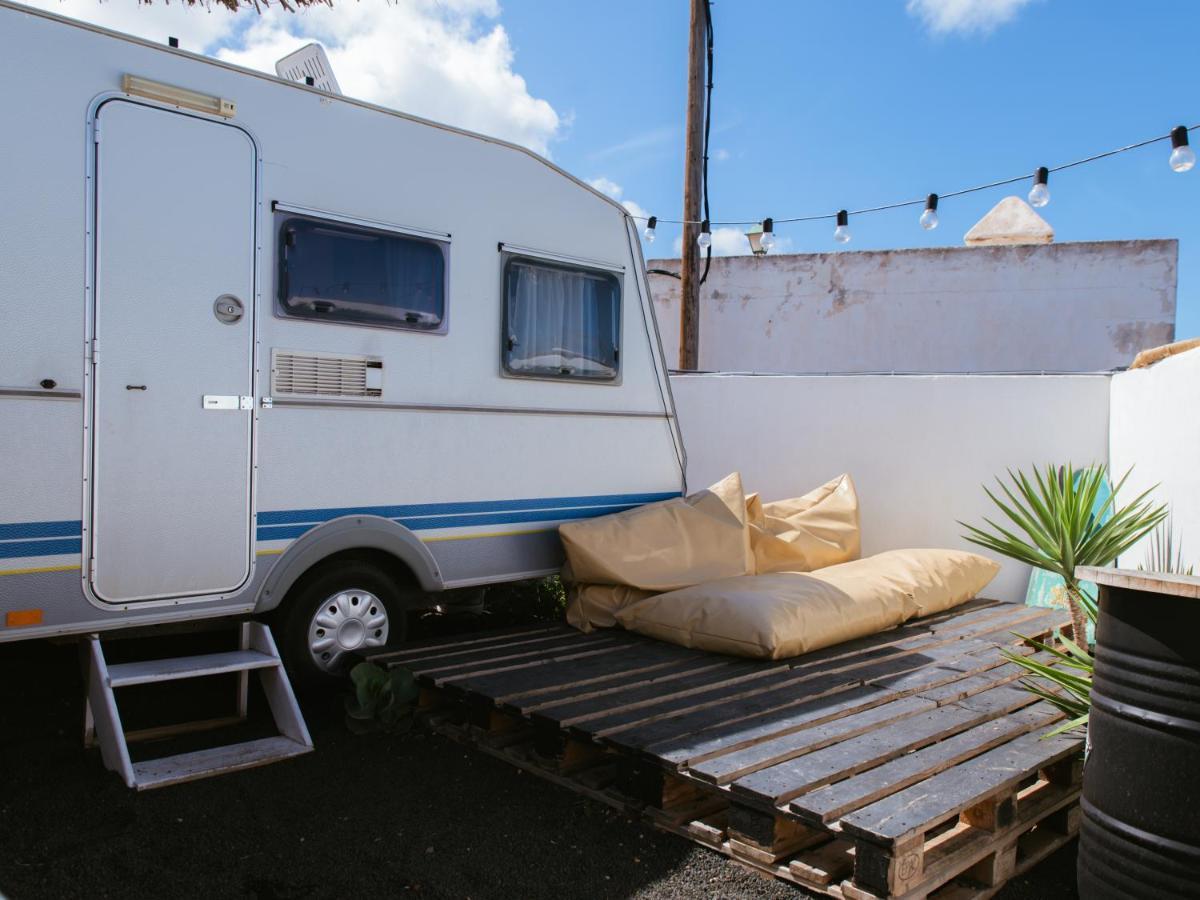 Glamping Caravan Lanzarote Тинахо Екстериор снимка