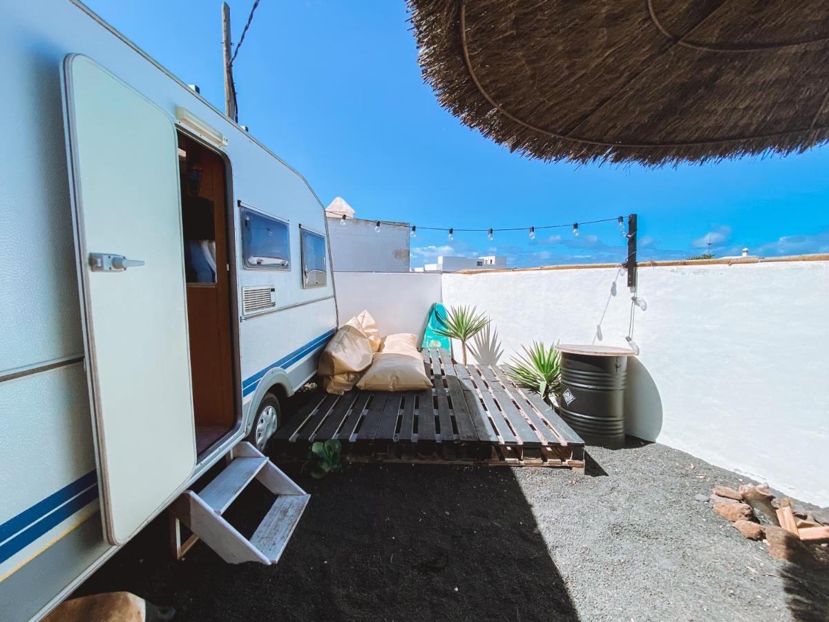 Glamping Caravan Lanzarote Тинахо Екстериор снимка