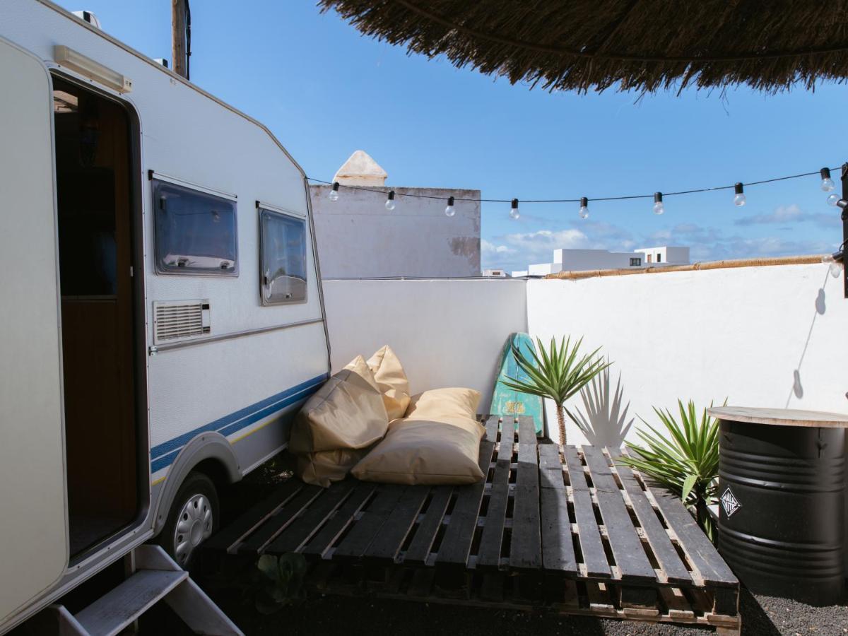 Glamping Caravan Lanzarote Тинахо Екстериор снимка